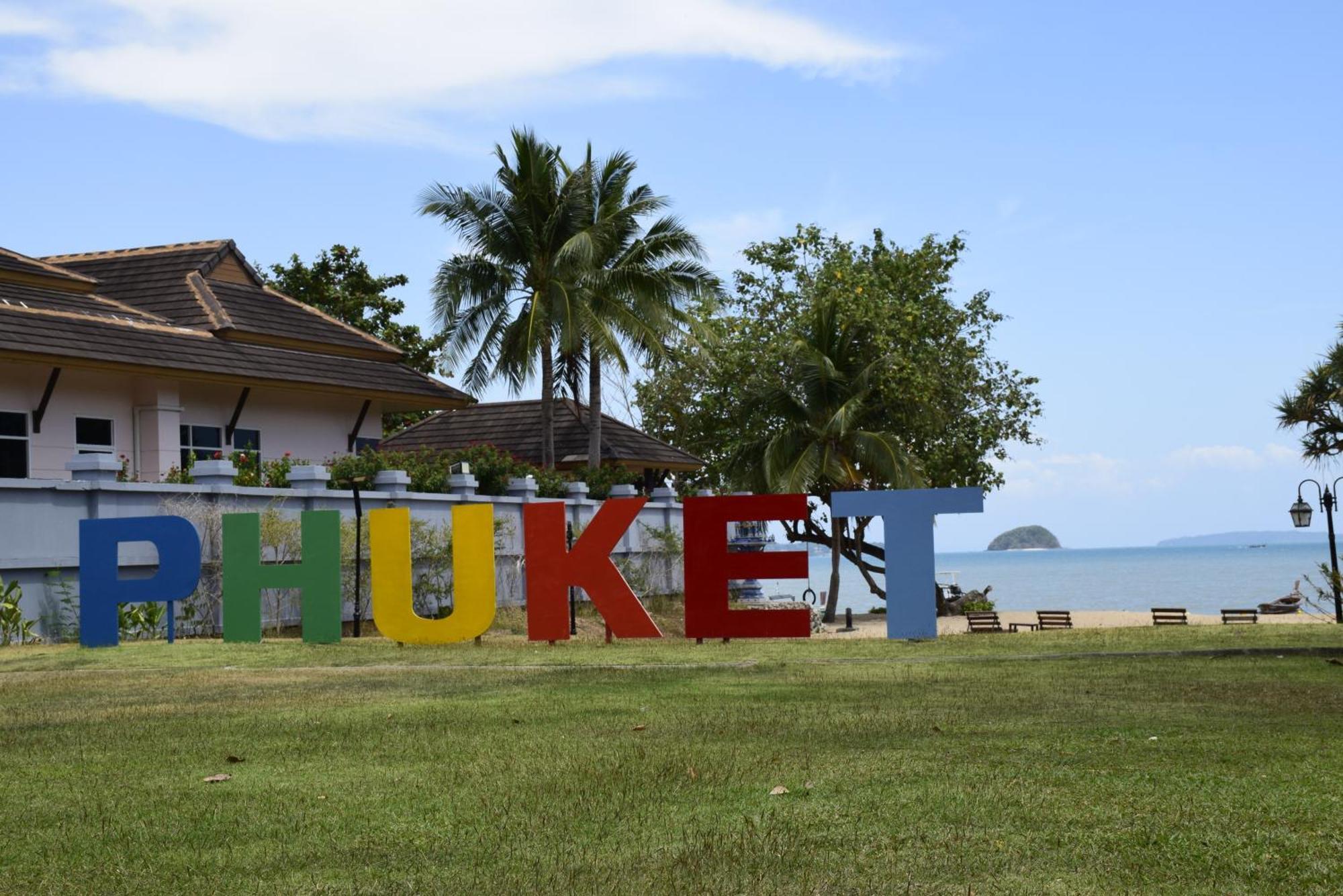Blue Beach Grand Resort And Spa In Chalong Phuket By Dayuu Ban Saiyuan Exterior foto
