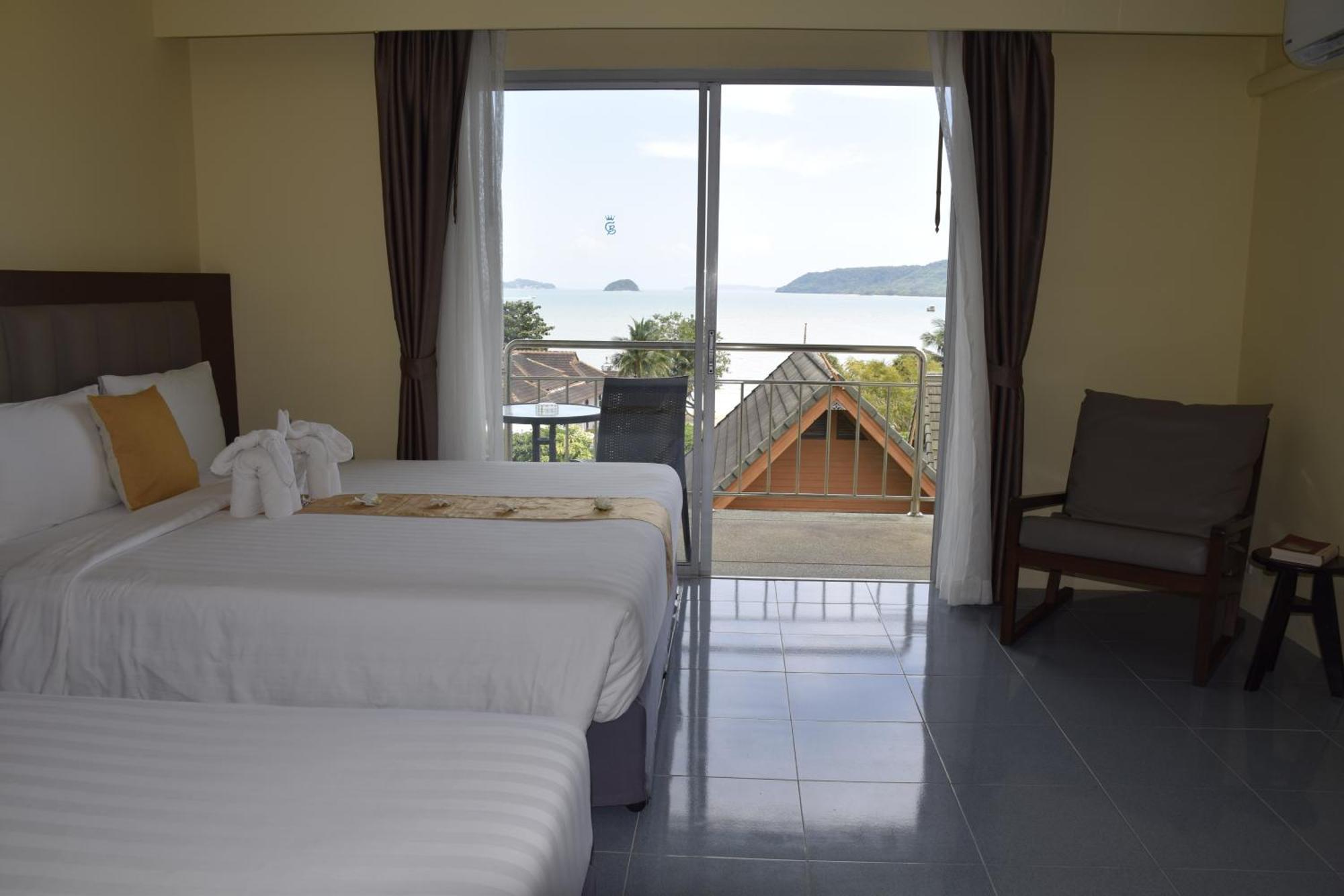 Blue Beach Grand Resort And Spa In Chalong Phuket By Dayuu Ban Saiyuan Exterior foto